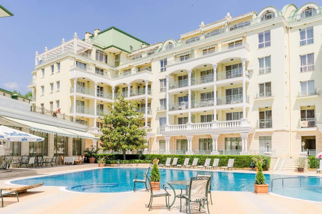 Apartcomplex Splendid 산콘스탄틴앤헬레나 외부 사진